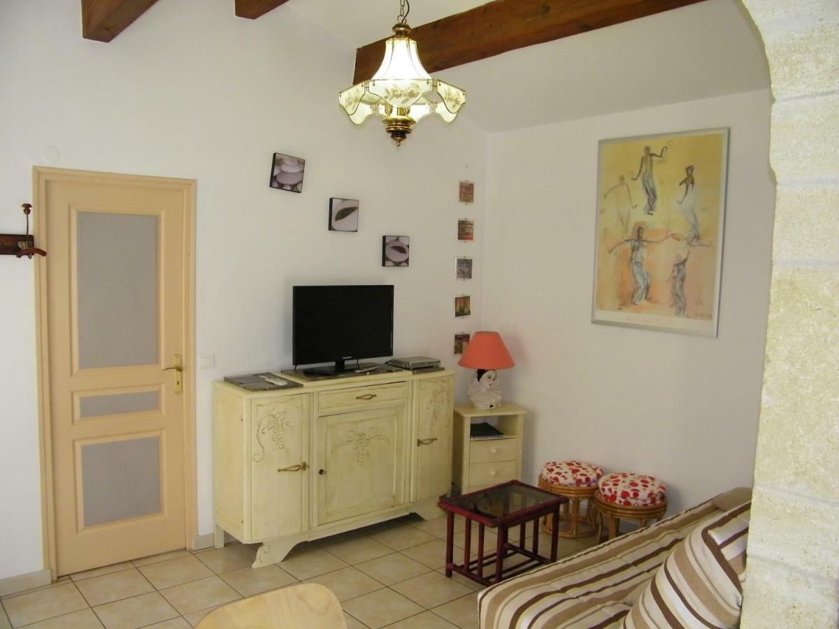 Domaine Du Bois Gite Bleuette Galargues Eksteriør billede